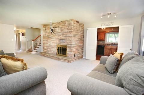 1133 E Glendale Ave, Appleton, WI 54911 photo 4