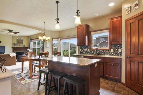 4847 W Jack Pine Ct, Appleton, WI 54913 photo 8