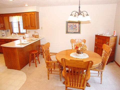 1625 S Sundown Ln, Appleton, WI 54915 photo 11