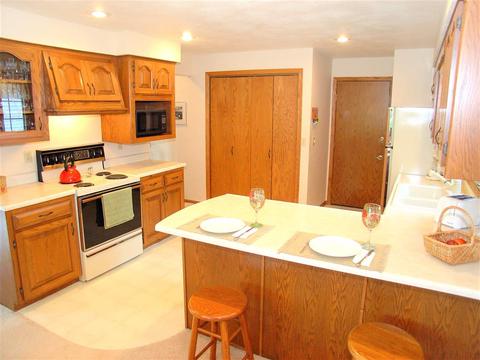 1625 S Sundown Ln, Appleton, WI 54915 photo 6