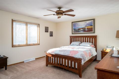 3332 E Forest Ave, Appleton, WI 54915 photo 8