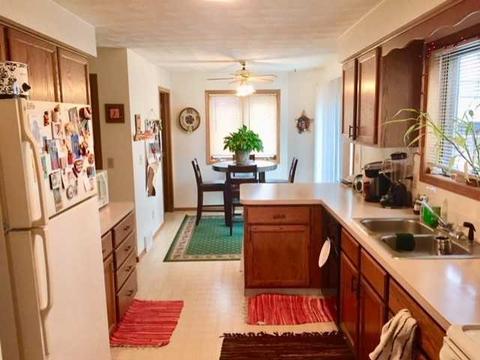 721 W 3rd St, Appleton, WI 54914 photo 4