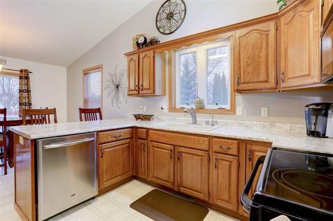 w5553 Amy Avenue, Appleton, WI 54915 photo 10