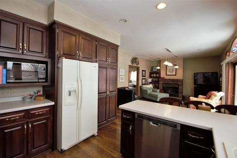 1516 E Bedford Ln, Appleton, WI 54915 photo 13