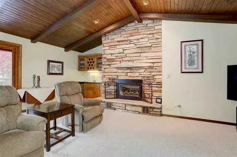 2110 W Applegate Dr, Appleton, WI 54914 photo 5