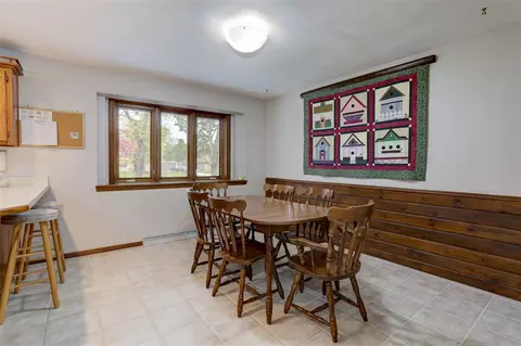 2110 W Applegate Dr, Appleton, WI 54914 photo 9