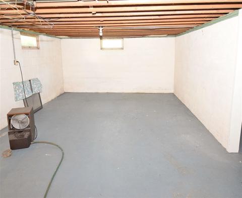 1425 S Kernan Ave, Appleton, WI 54915 photo 9