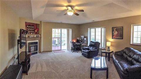 1000 S East St #D, Appleton, WI 54915 photo 2