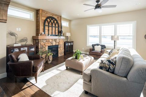 3308 E Lourdes Dr, Appleton, WI 54915 photo 2