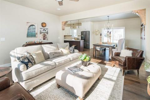 3308 E Lourdes Dr, Appleton, WI 54915 photo 4