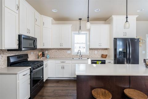 3308 E Lourdes Dr, Appleton, WI 54915 photo 8