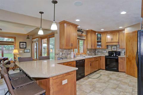 2514 Hazelnut Ln, Appleton, WI 54915 photo 15