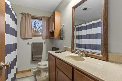 1018 S Weimar St, Appleton, WI 54915 photo 12