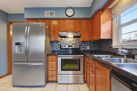1513 Lorain Ct, Appleton, WI 54914 photo 14