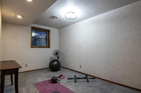 2032 W Jonathon Dr, Appleton, WI 54914 photo 18
