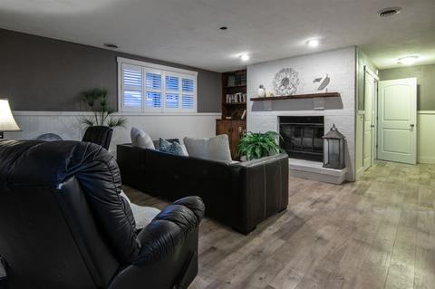 2032 W Jonathon Dr, Appleton, WI 54914 photo 14