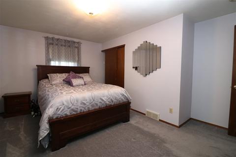 1032 E Park Hills Dr, Appleton, WI 54915 photo 14