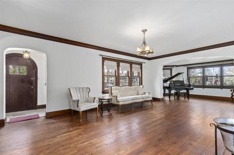 707 W Prospect Ave, Appleton, WI 54914 photo 4