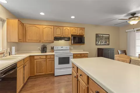 1004 W Bent Oak Ln #2, Appleton, WI 54914 photo 5