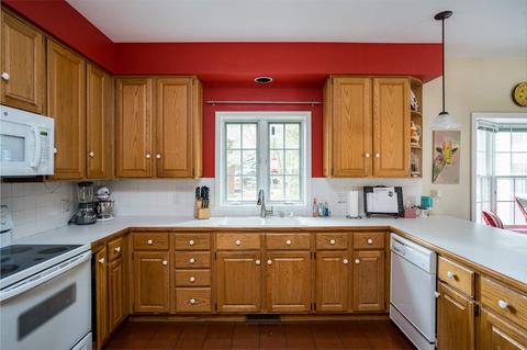 3201 S Poplar Ln, Appleton, WI 54915 photo 7