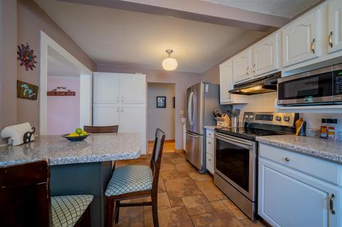 820 W 4th St, Appleton, WI 54914 photo 5