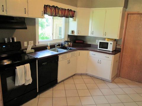 516 N Bennett St, Appleton, WI 54914 photo 8