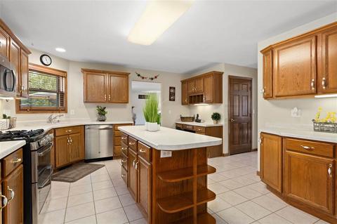 1508 E Bedford Ln, Appleton, WI 54915 photo 4