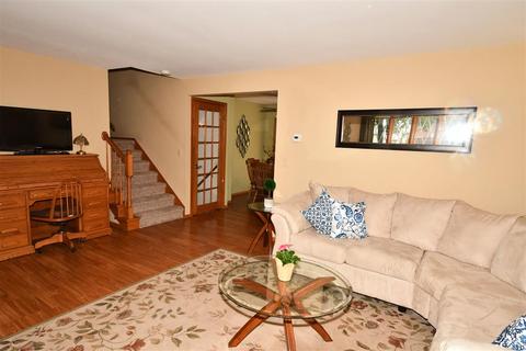 2823 E Rock A Way Rd, Appleton, WI 54915 photo 5