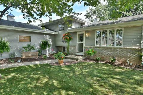 2823 E Rock A Way Rd, Appleton, WI 54915 photo 2