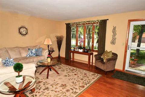 2823 E Rock A Way Rd, Appleton, WI 54915 photo 4