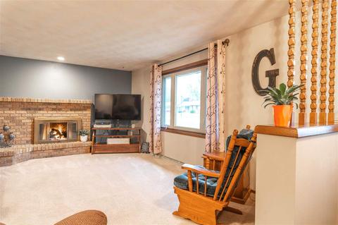 2119 N Perkins St, Appleton, WI 54914 photo 6