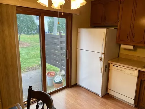 824 S Westhaven Pl #B, Appleton, WI 54914 photo 6