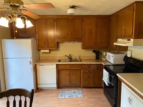 824 S Westhaven Pl #B, Appleton, WI 54914 photo 7