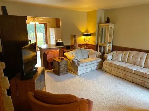 824 S Westhaven Pl #B, Appleton, WI 54914 photo 3