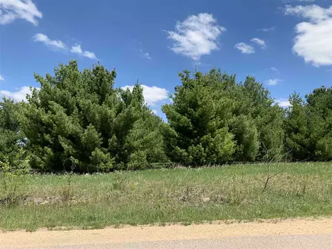 Oak View Drive, Shawano, WI 54166