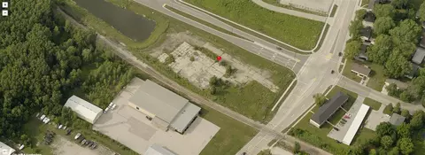 300 S Taylor St, Howard, WI 54303