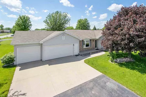 w5955 Garnet Drive, Appleton, WI 54915 photo 1