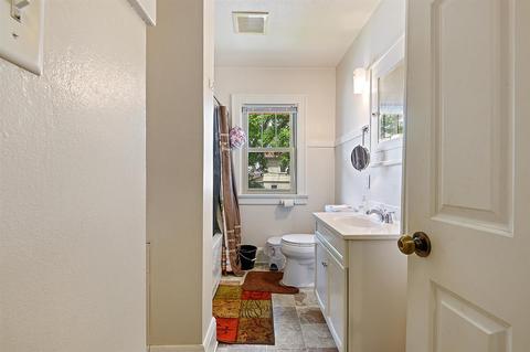 632 W Prospect Ave, Appleton, WI 54911 photo 9