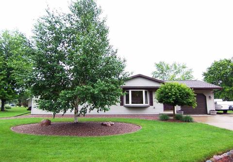 334 Janet Ct, Wrightstown, WI 54180 photo 1