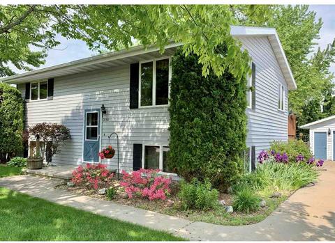 2150 Michelle Ct, Appleton, WI 54914 photo 1