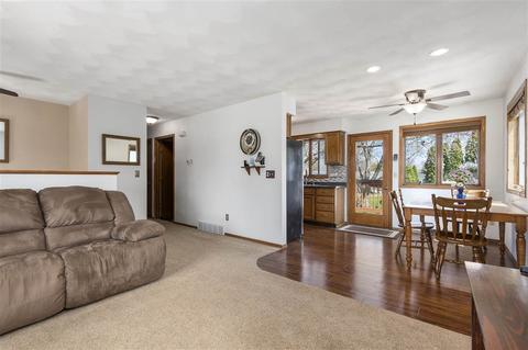 2150 Michelle Ct, Appleton, WI 54914 photo 4