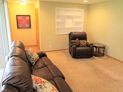 628 W Seneca Dr, Appleton, WI 54911 photo 6