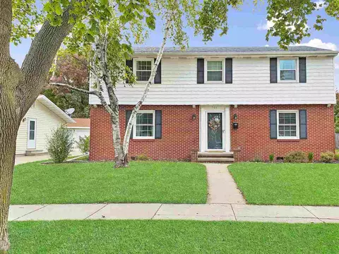 506 E Mcarthur St, Appleton, WI 54911 photo 2