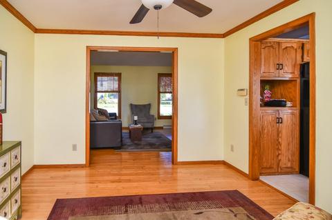 2237 W Twin Willows Dr, Appleton, WI 54914 photo 10