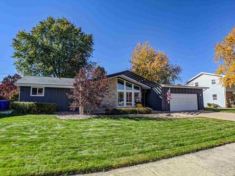 2601 N Fairfield Ct, Appleton, WI 54911 photo 1