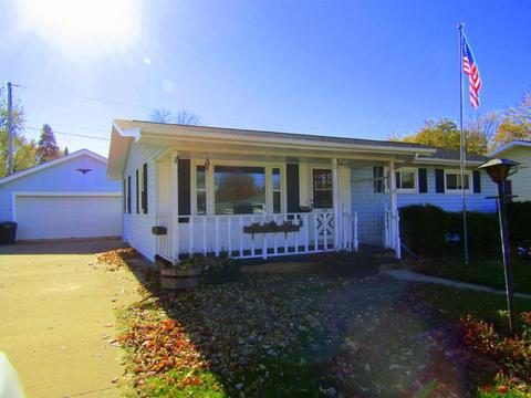 1919 E College Ave, Appleton, WI 54915 photo 1