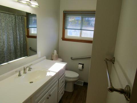 1919 E College Ave, Appleton, WI 54915 photo 13