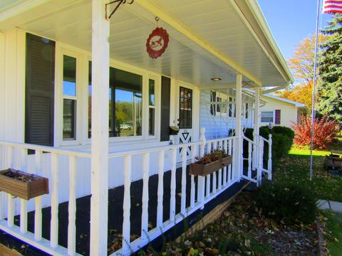 1919 E College Ave, Appleton, WI 54915 photo 2