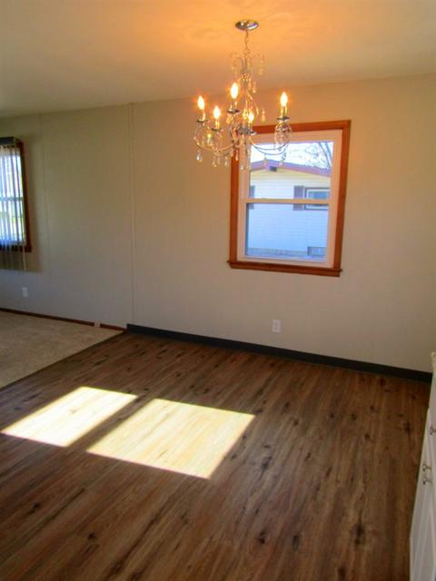 1919 E College Ave, Appleton, WI 54915 photo 8