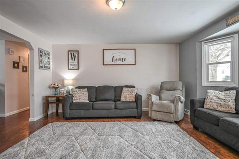 26 Solar Cir, Appleton, WI 54915 photo 3